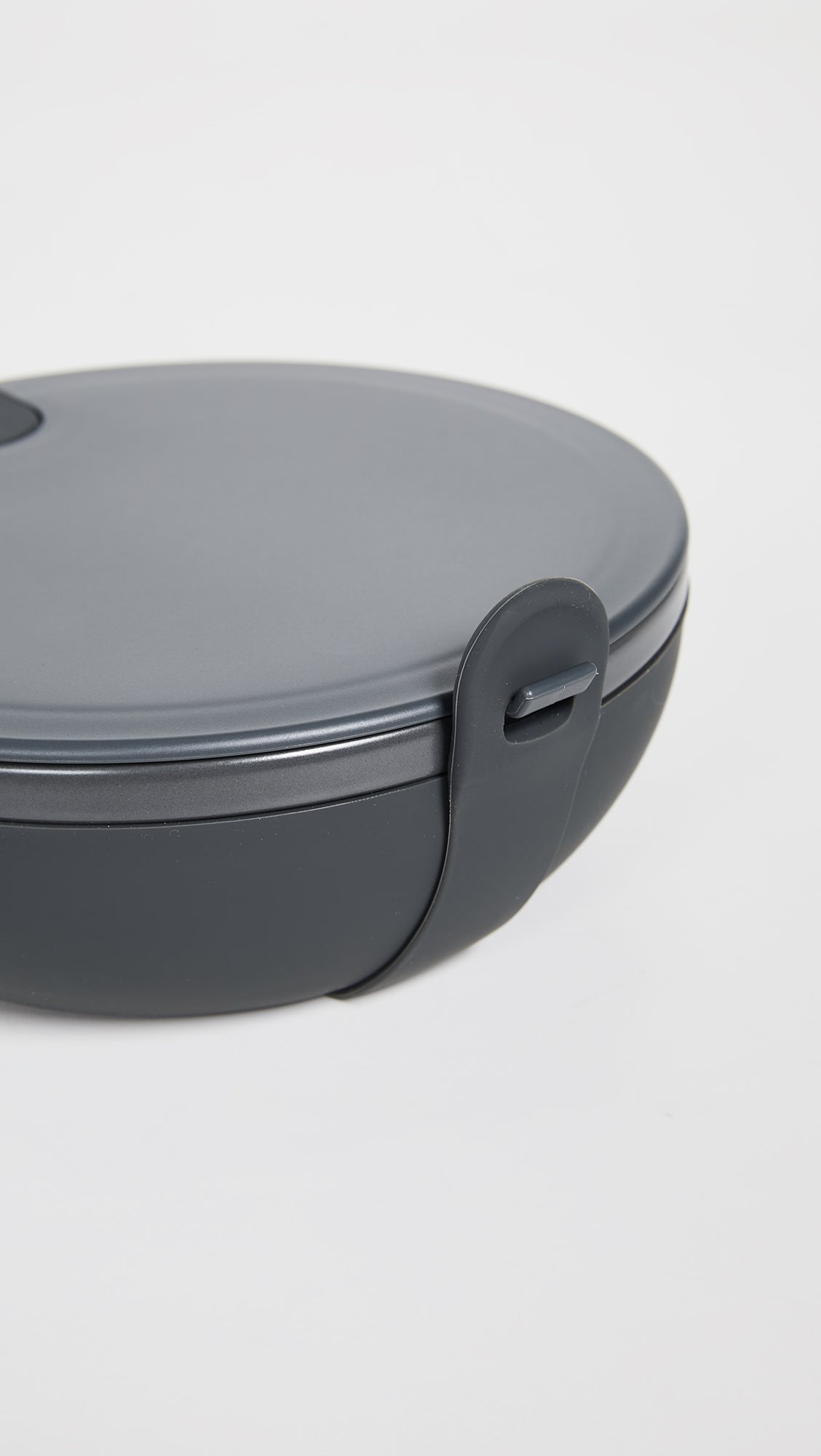 W&P Porter Ceramic Bowl Lunch Container w/ Protective Non-slip Exterior, Mint 1 Liter | Lid & Snap-tight Silicone Strap | Food Storage, Bento Box, Meal Prep | BPA-Free Ceramic